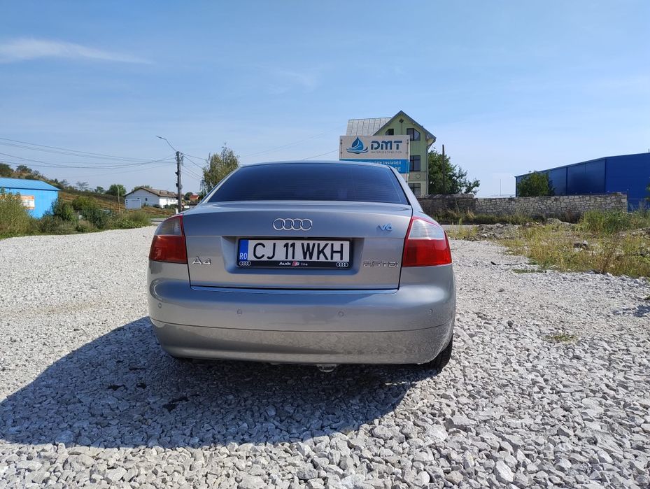 De vânzare Audi A4 B6 2,5 TDI V6 167 CP, evacuare dubla