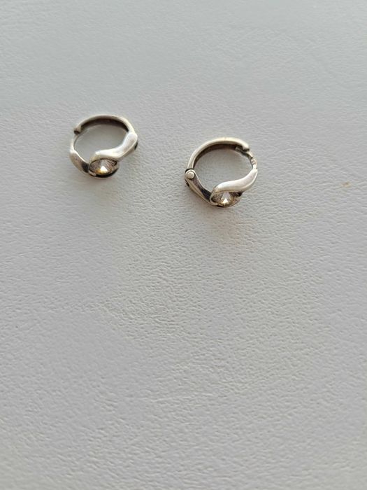 Сребърни бижута обици и пръстен