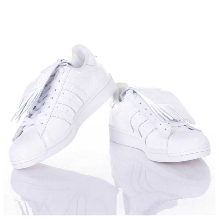 Оригинални Дамски обувки  ADIDAS SUPERSTAR размер EU38