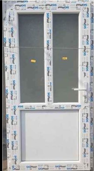 Usa termopan-PVC alb și alb - stejar / nuc