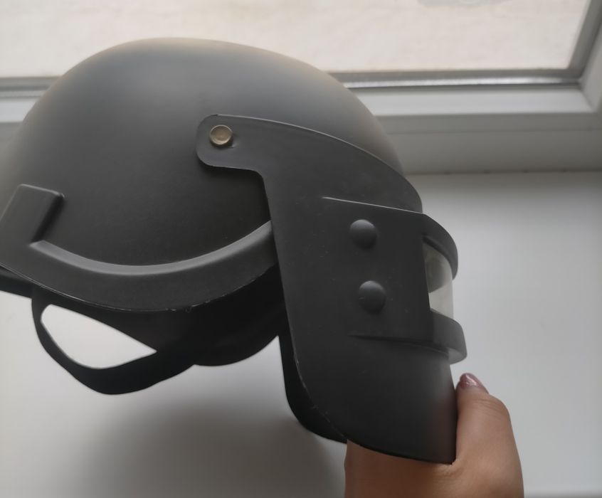 Продам детскую PUBG каску!