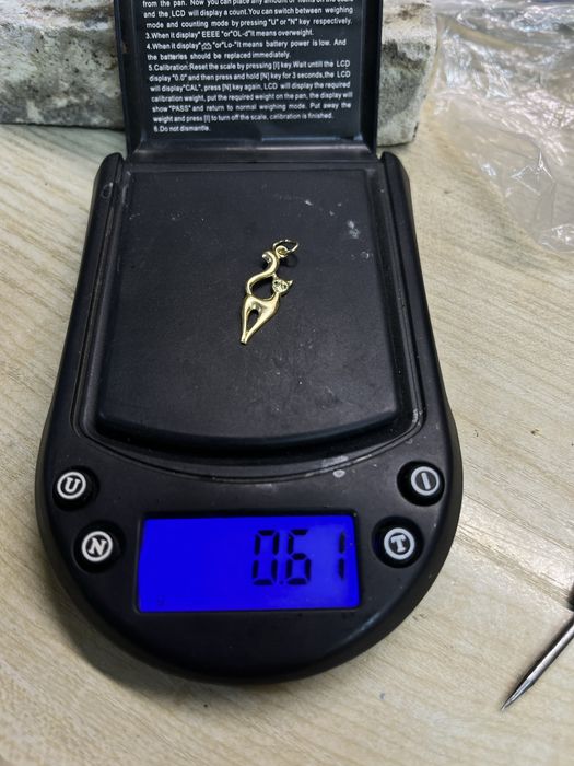 Продам золотые изделия