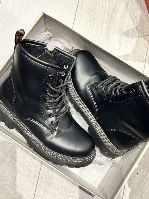 Зимни боти-като нови