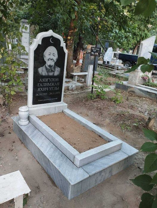 Установка памятников из гранита