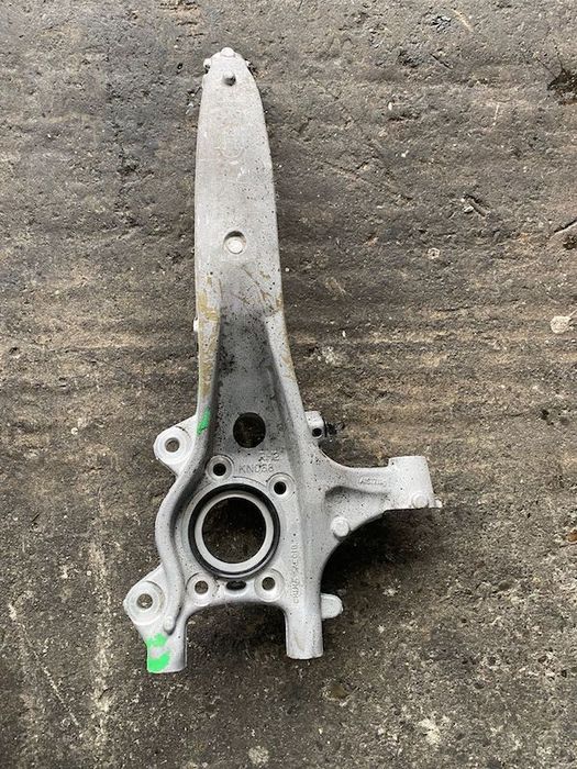 Brat fuzeta dreapta fata Volvo V60 S90 V90 XC90 2016+  31658817