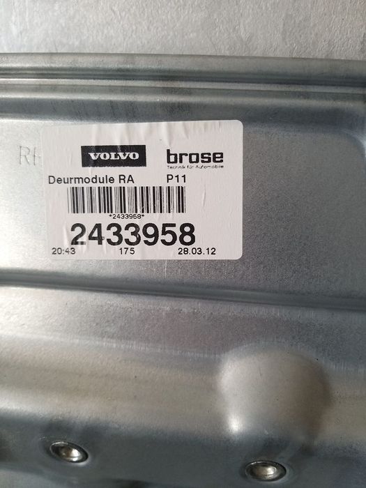 Macara geam electric dreapta spate volvo s40 8679083rh