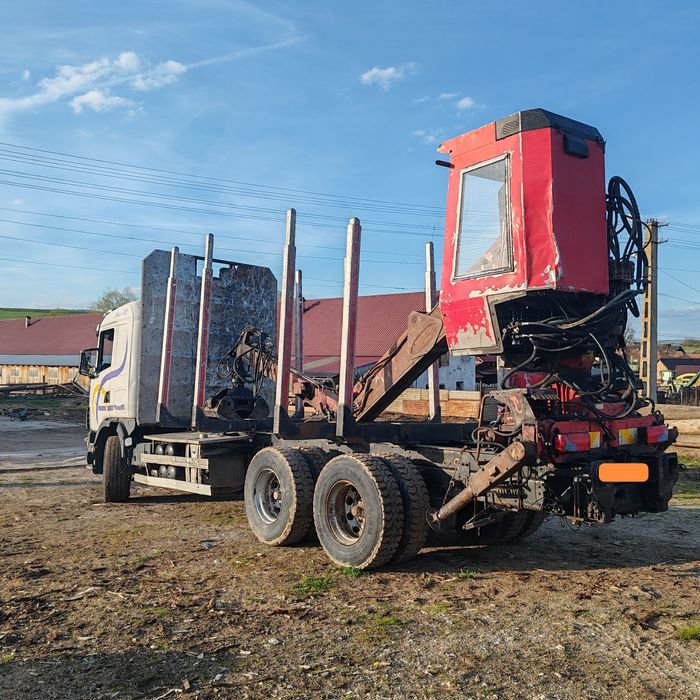 Camion forestier Scania R580 164G  V8 an 2004