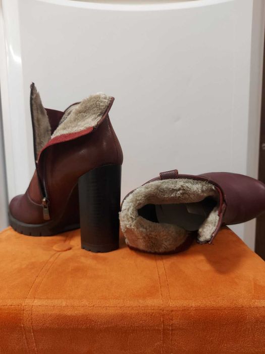 Дамски боти от естествена кожа