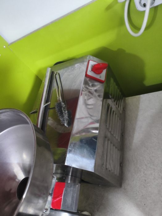 Мельница жерновая