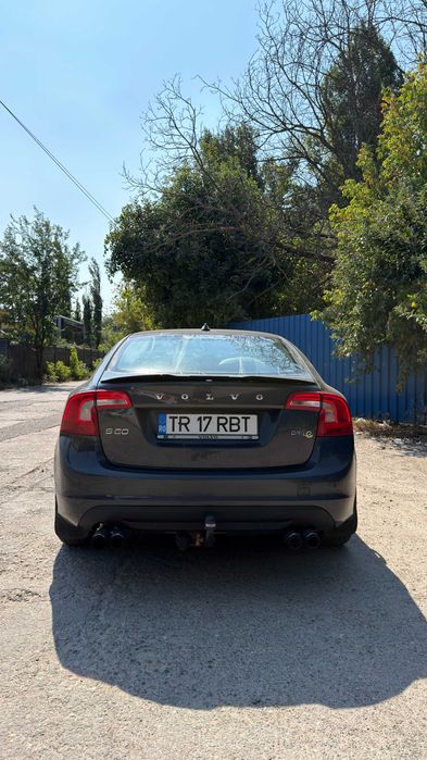 Volvo S60 2012 1.6 DrivE