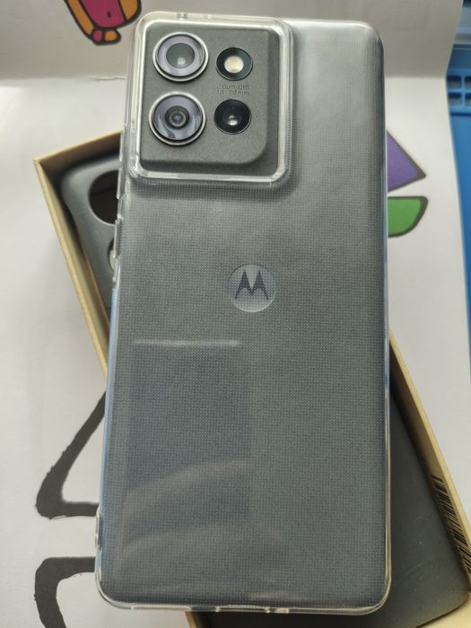 Motorola edge 50  12+12 /512gb
