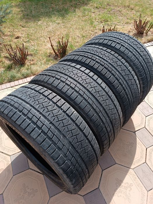 Зимние шины TRIANGLE SNOWLINK 255/45 R19 Липучка