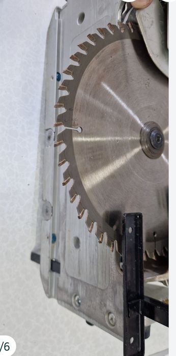 Циркуляр Makita DHS900 36v, 18V+18V, Ф235мм 2х5аh и зарядно