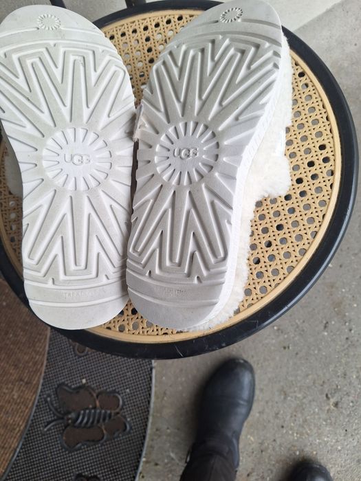 Papuci  de  dama  ugg