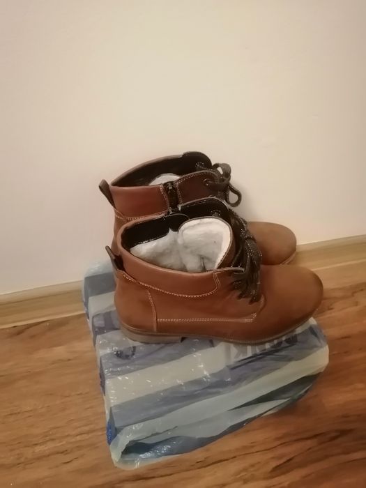 Дамски боти на марка Аra