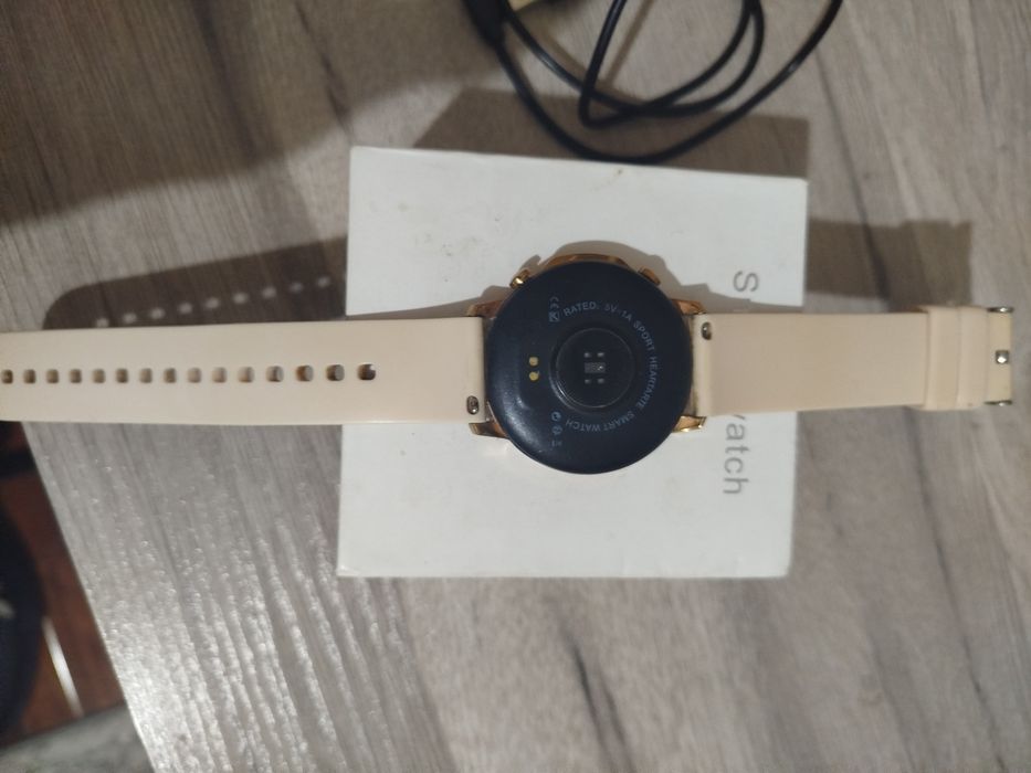 Smart watches женские