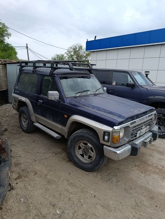 Ниссан сафари ( Патрол)