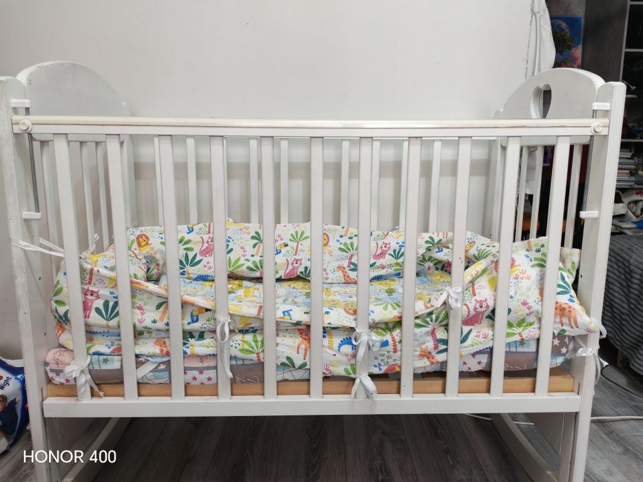 Продам детскую краватку