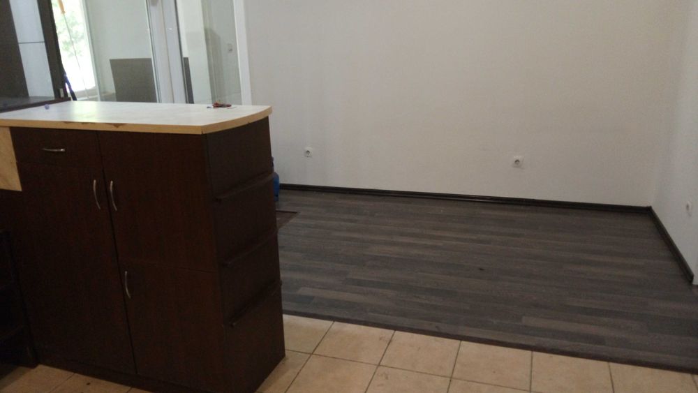 Дава се под наем Тристаен апартамент в Пловдив, Център - 72 кв.м за 498.27 € - Снимка #14