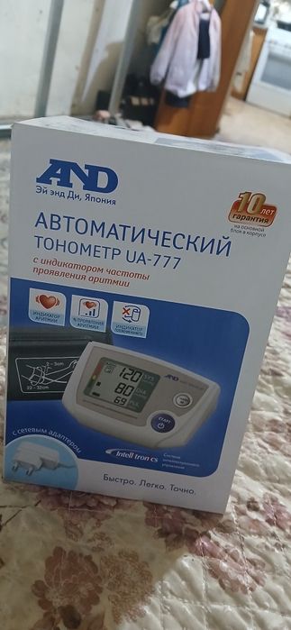 Тонометр UA-777.