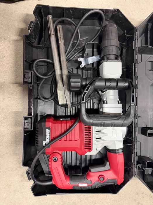 Къртач 1500W 7.5kg SDS-max 18J RDP-DH03