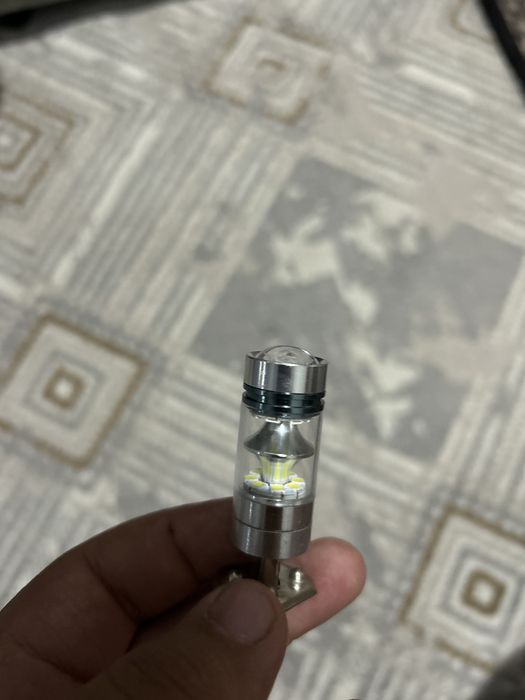 Продам лампочки led h1