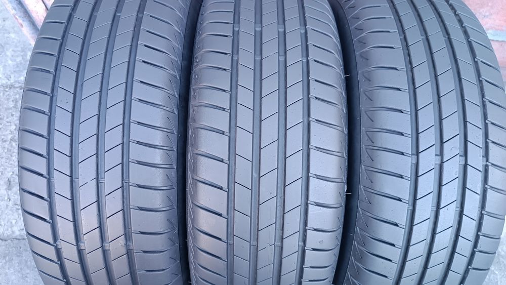 195/65/15 Bridgestone Дот 3923