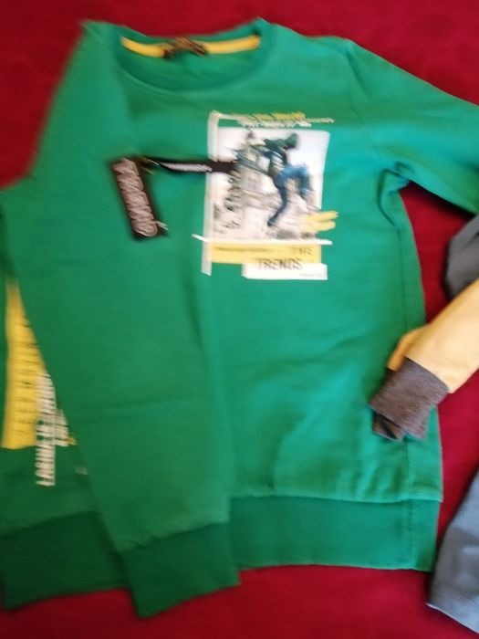 Детски блузи с дълъг ръкав