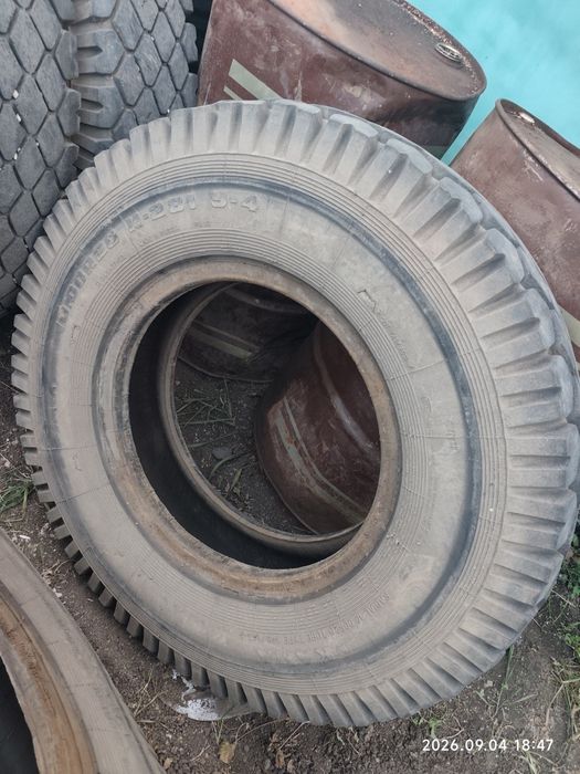 Продам грузовую резину