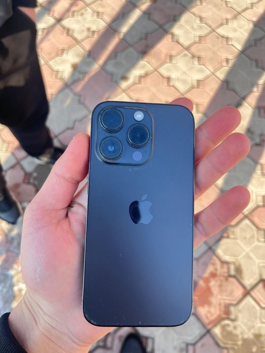 Продам айфон 14 про