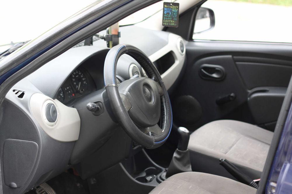 DACIA Logan 2011 — imagine 5