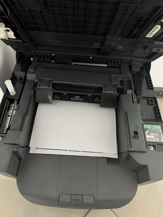 Canon I-sensys MF4018 нерабочий