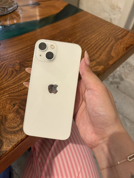 13 iPhone, не вскрытый, все работает!