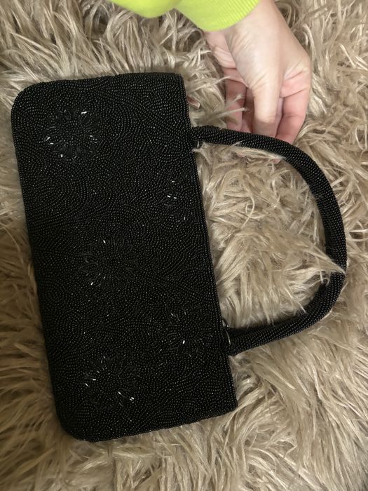 Дамска чанта с мъниста