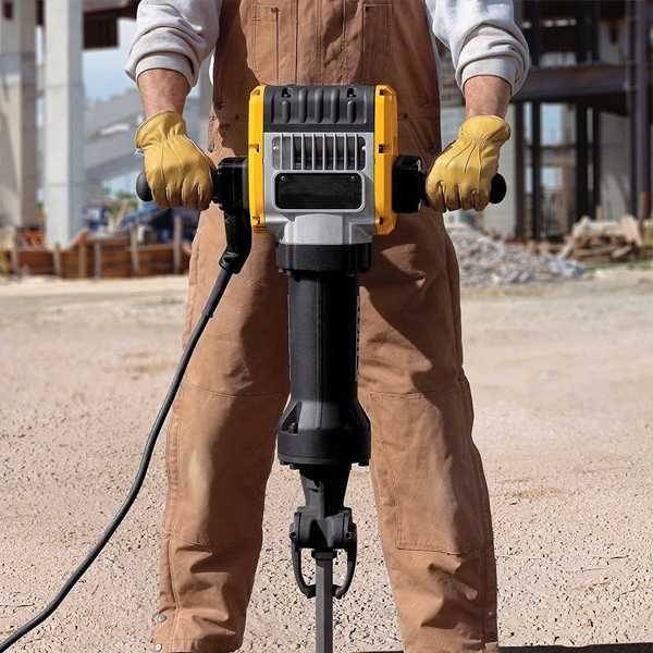 Аренда прокат инструмента,генератор,пушки,отбойник,компрессор,торцовка