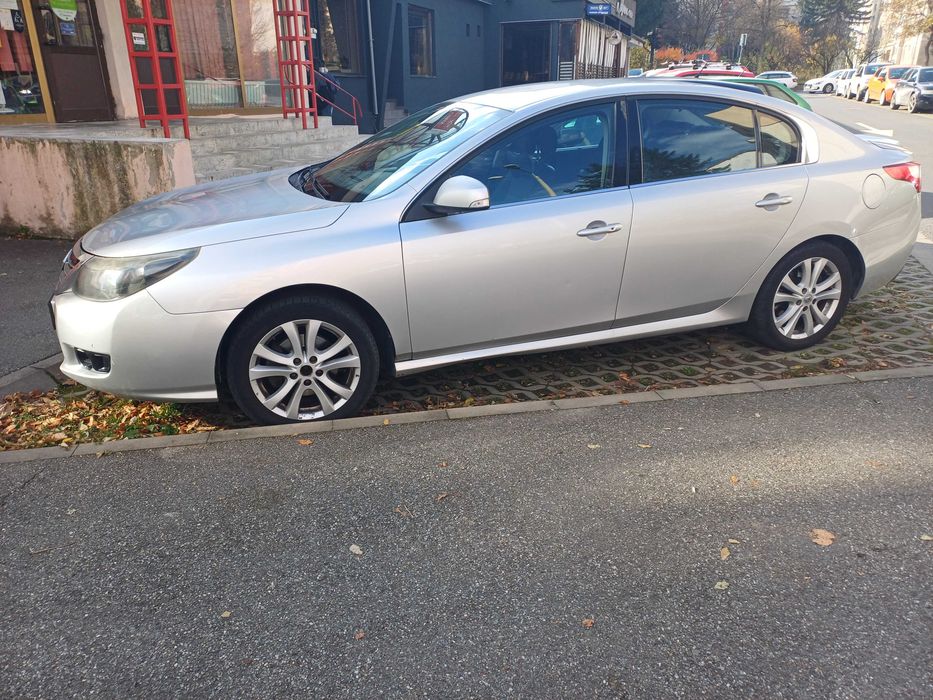 Renault Latitude GPL