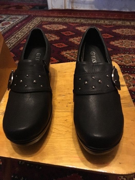 Сапоги демисезонные красные австрийские