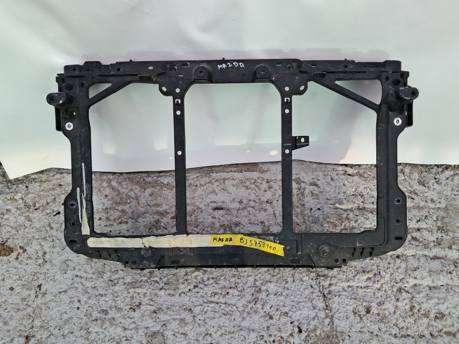 Преден панел Очиларка Mazda 3 sport 2014/2021г