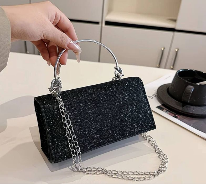 Вечерние сумки клатчи