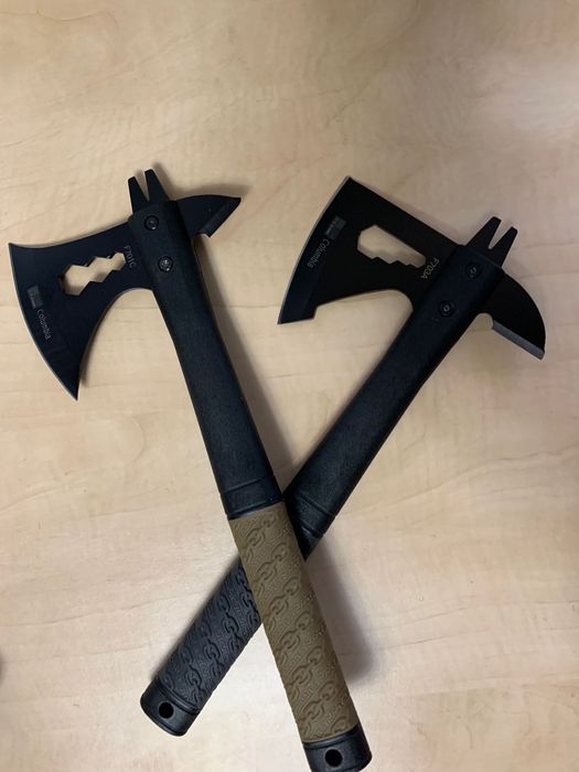 Toporișcă tomahawk