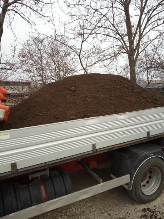 Pământ vegetal piatra, nisip, pietriș, moluz cantitate 5 t basculabil
