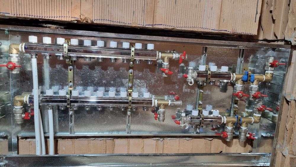 Instalator Calorifere hidrofor irigatii sanitare Oradea + 50km