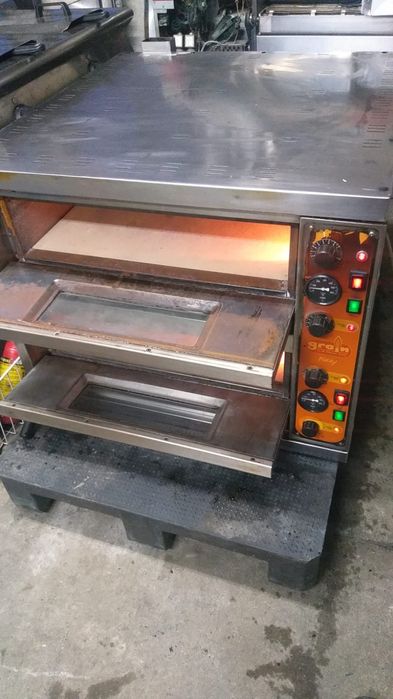 Италианска двойна фурна за пици Moretti