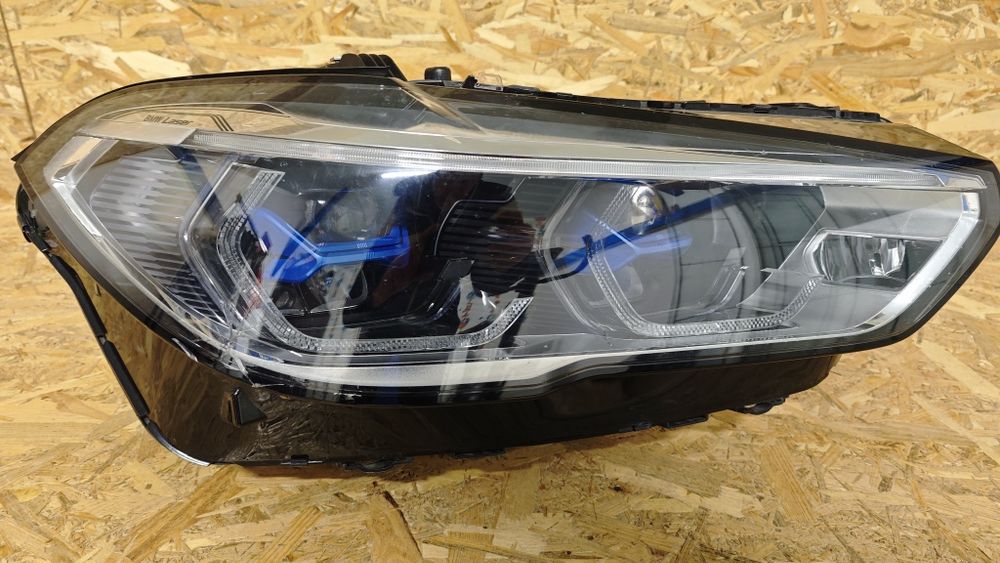 Десен фар за БМВ Х5 Г05 BMW X5 G05 Laser