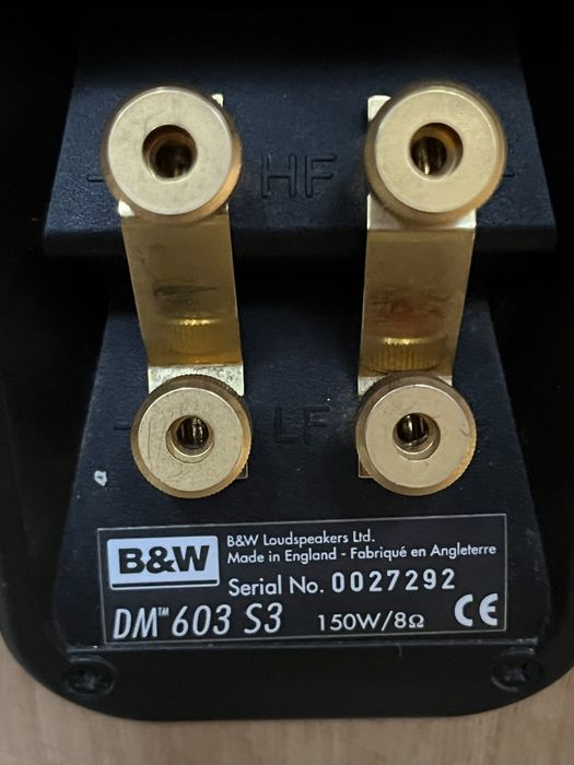 Boxe Bower & Wilkins  DM-603 S3