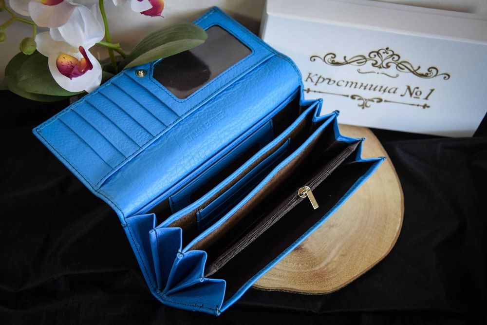 Лазерно гравирано дамско портмоне от италианска естествена кожа