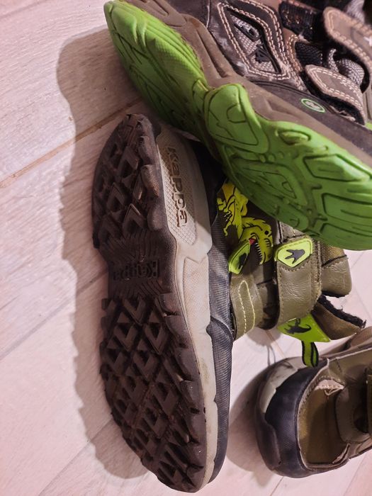 2 perechi de bocancii copii