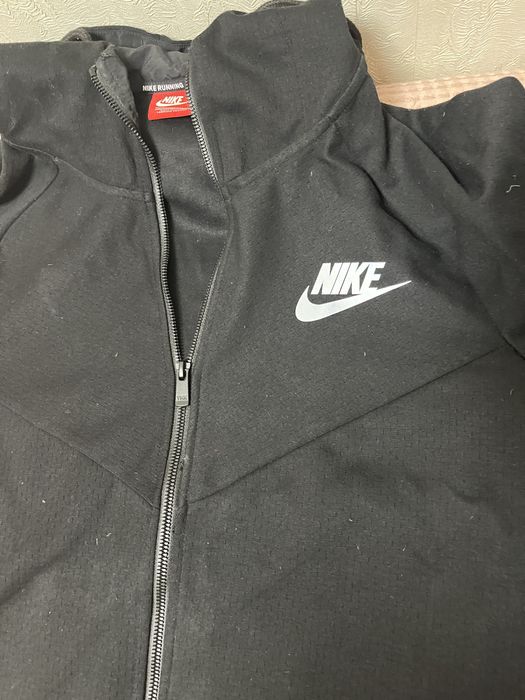 Продам мужской костюм