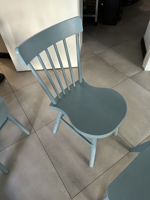 Стулья деревянные, пластиковые