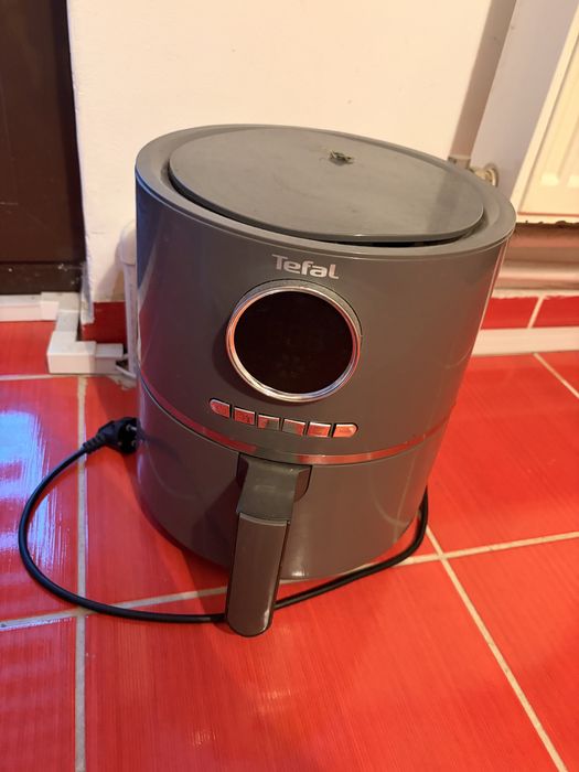 Airfrier folosit Tefal